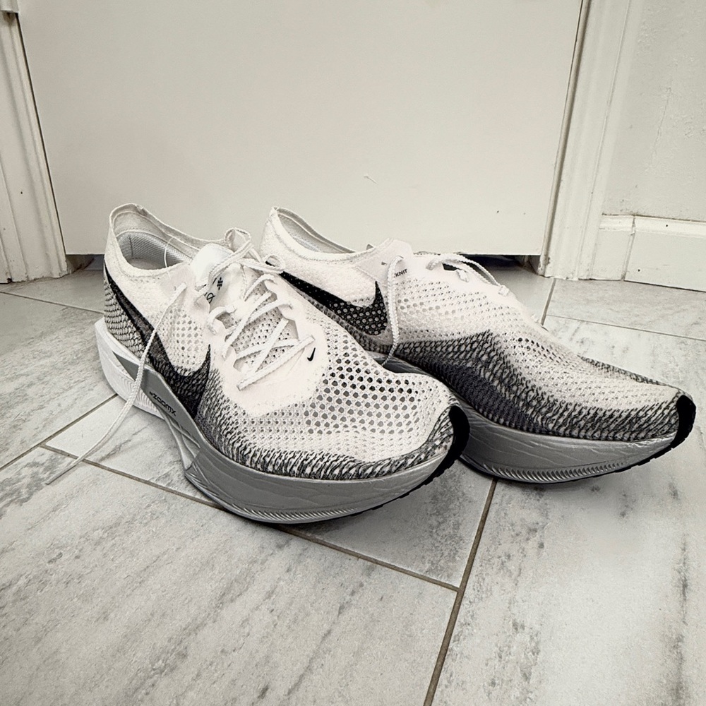 NWOT Nike Men's 15 White ZoomX VaporFly Next% 3 Running Shoes  DV4129-100